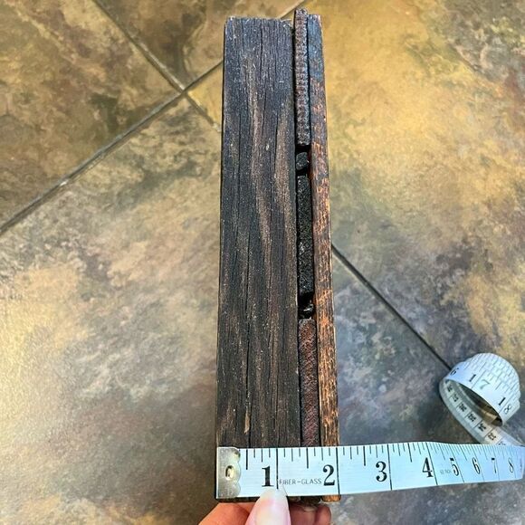 Vintage Willmantic Thread Wooden Victorian Girl AD - Picture 4 of 9